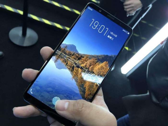 将联发科x30手机售出6999元,这款国产手机有点牛!