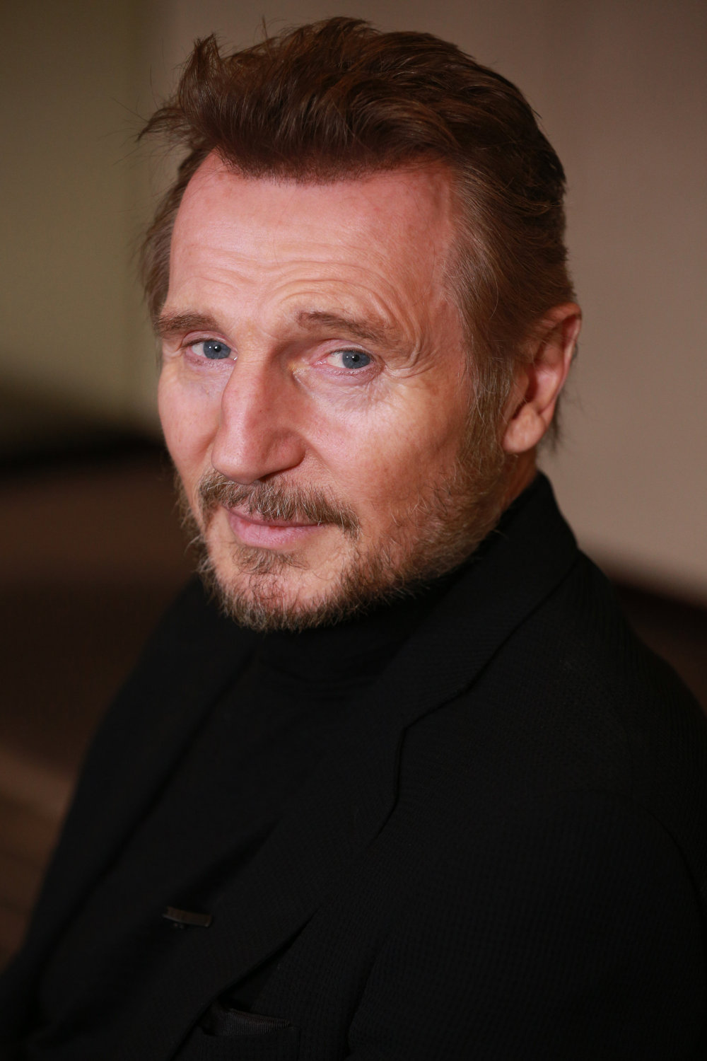 《辛德勒名单》男主角尼森,文质彬彬的孤胆英雄