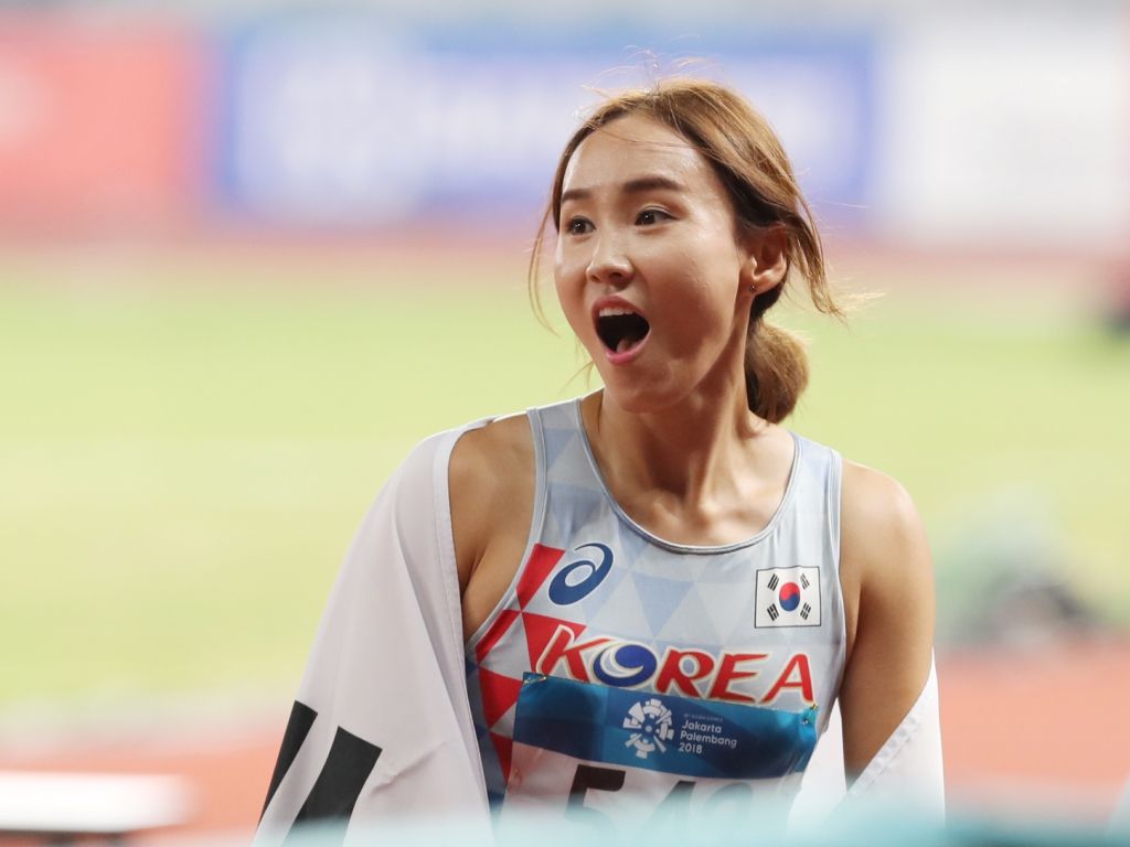 韩国最美田径女神郑惠林因颜值高被疑整容
