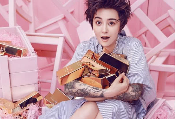 范冰冰范丞丞大玩纹身,姐姐霸气大花臂,弟弟却这么佛系?