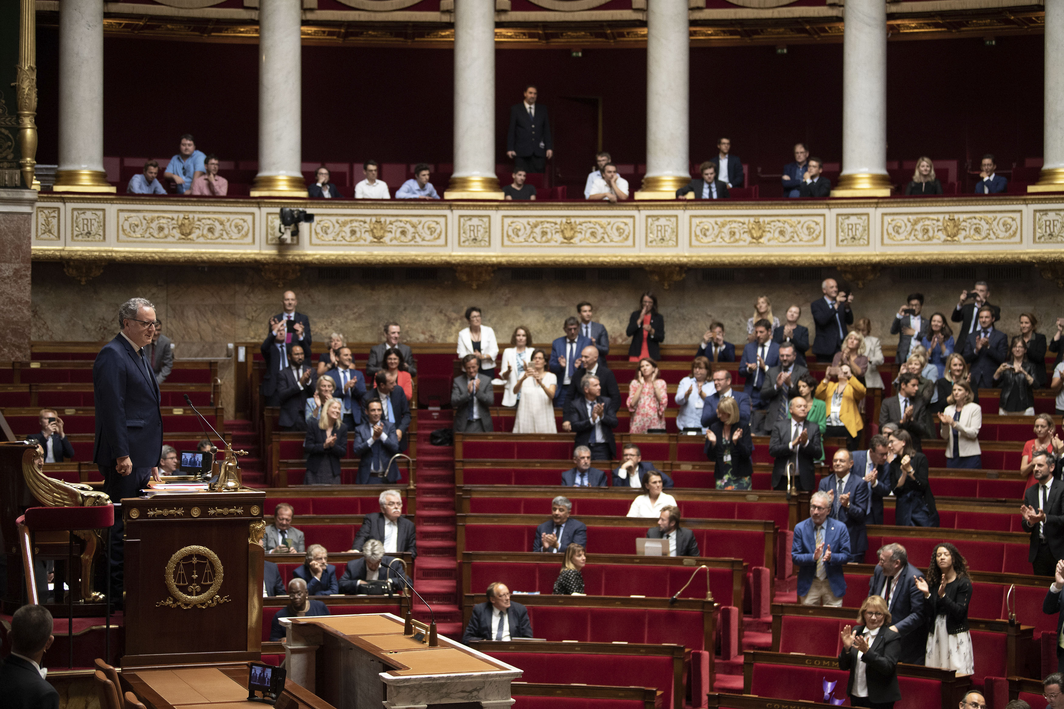 法国国民议会选举理查德·费朗为新议长(1)