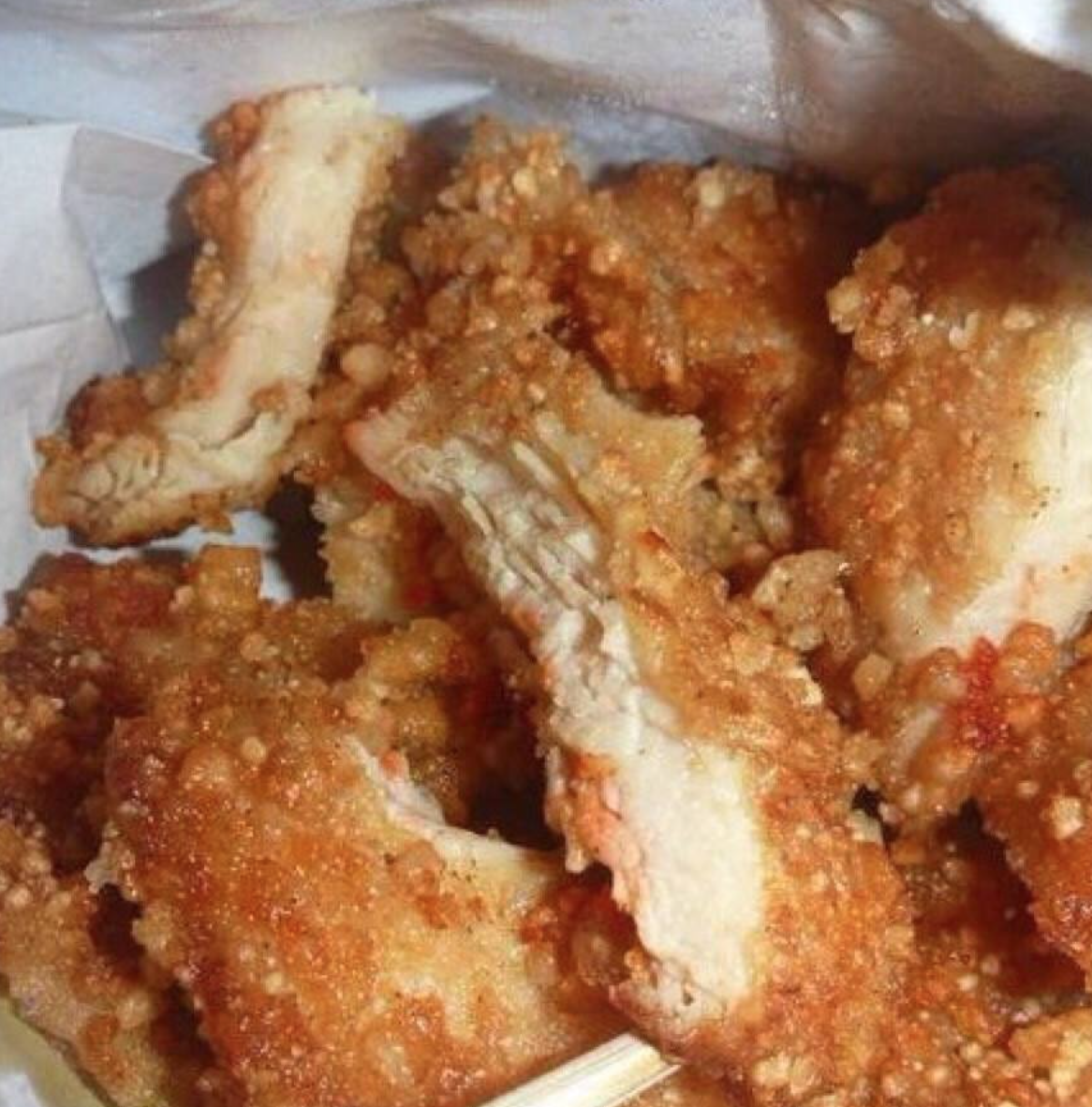 正新鸡排vs华莱士鸡排,华莱士鸡排因为这一细节输了,网友:活该