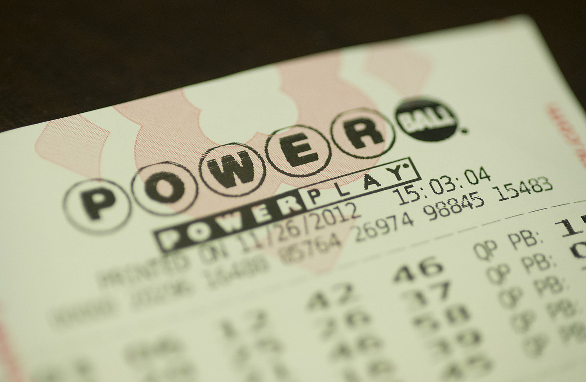 7月19日,美国加州一名强力球彩票玩家的幸运数字全部命中,获得了10.