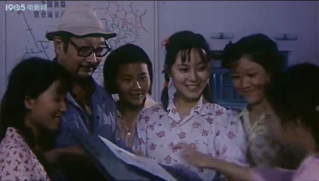 唐国强妻壮丽当年颜值媲美刘晓庆张金玲,《巍巍昆仑》中靓压群芳