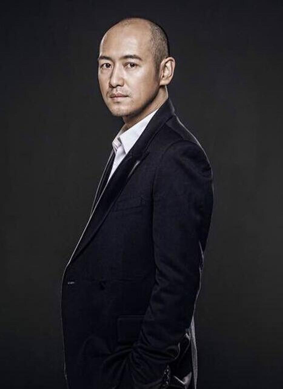 热剧推荐#《中国刑警803英雄本色》面对着不断出现的新型犯罪以及不