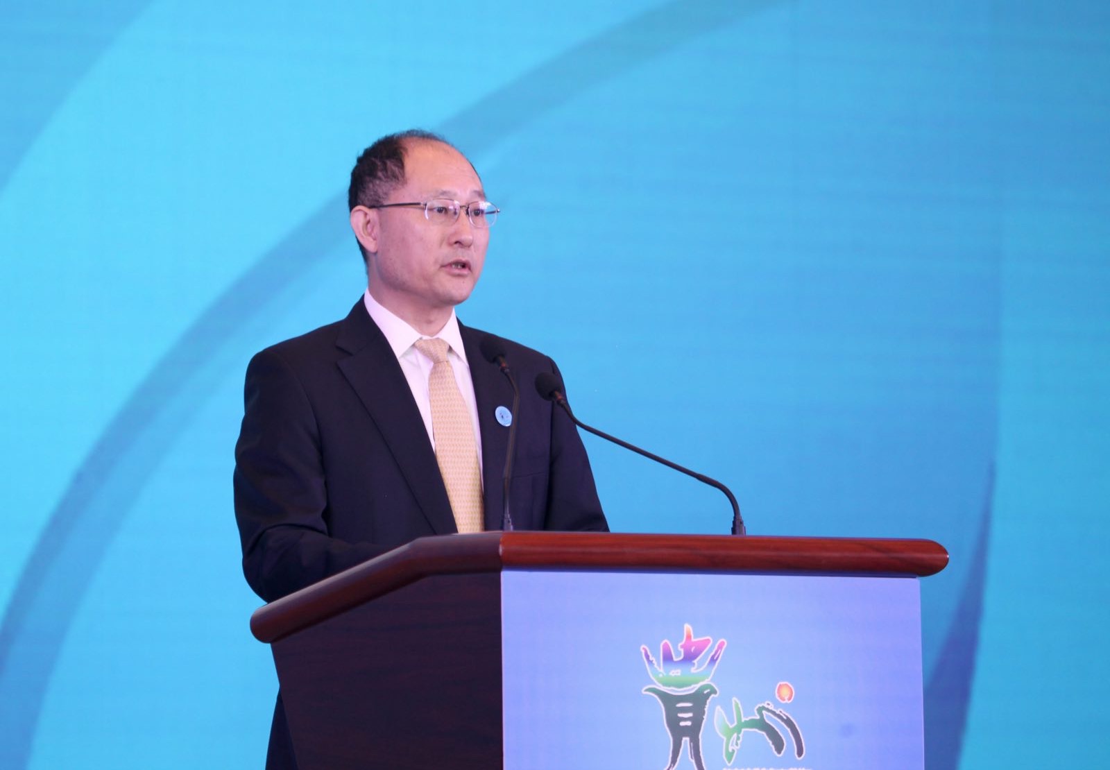 中国贸促会卢鹏起:展会功能作用和品牌影响力进一步放大