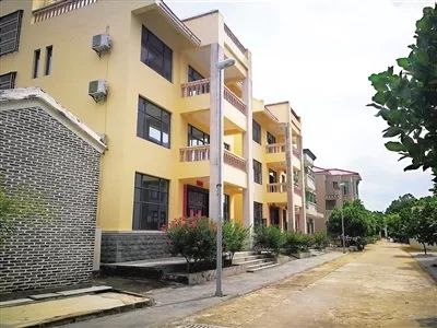 万宁市礼纪镇合兴村"立规矩"整治卫生"高颜值"令人舒心