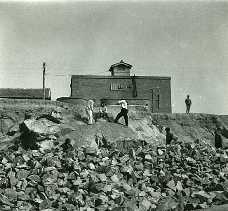 1940年老照片:连云港牛山站(今东海县站)
