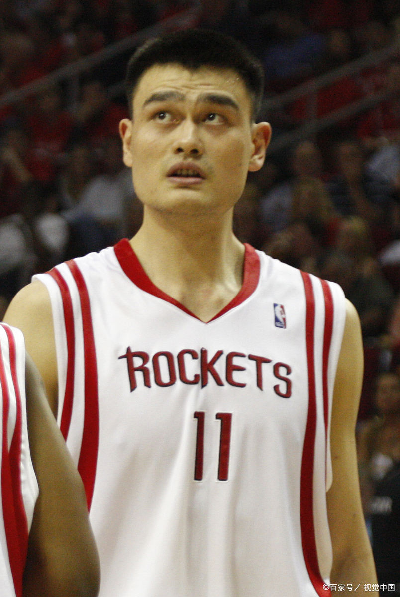 姚明nba常规赛各项数据之最: 1.得分最高:41分