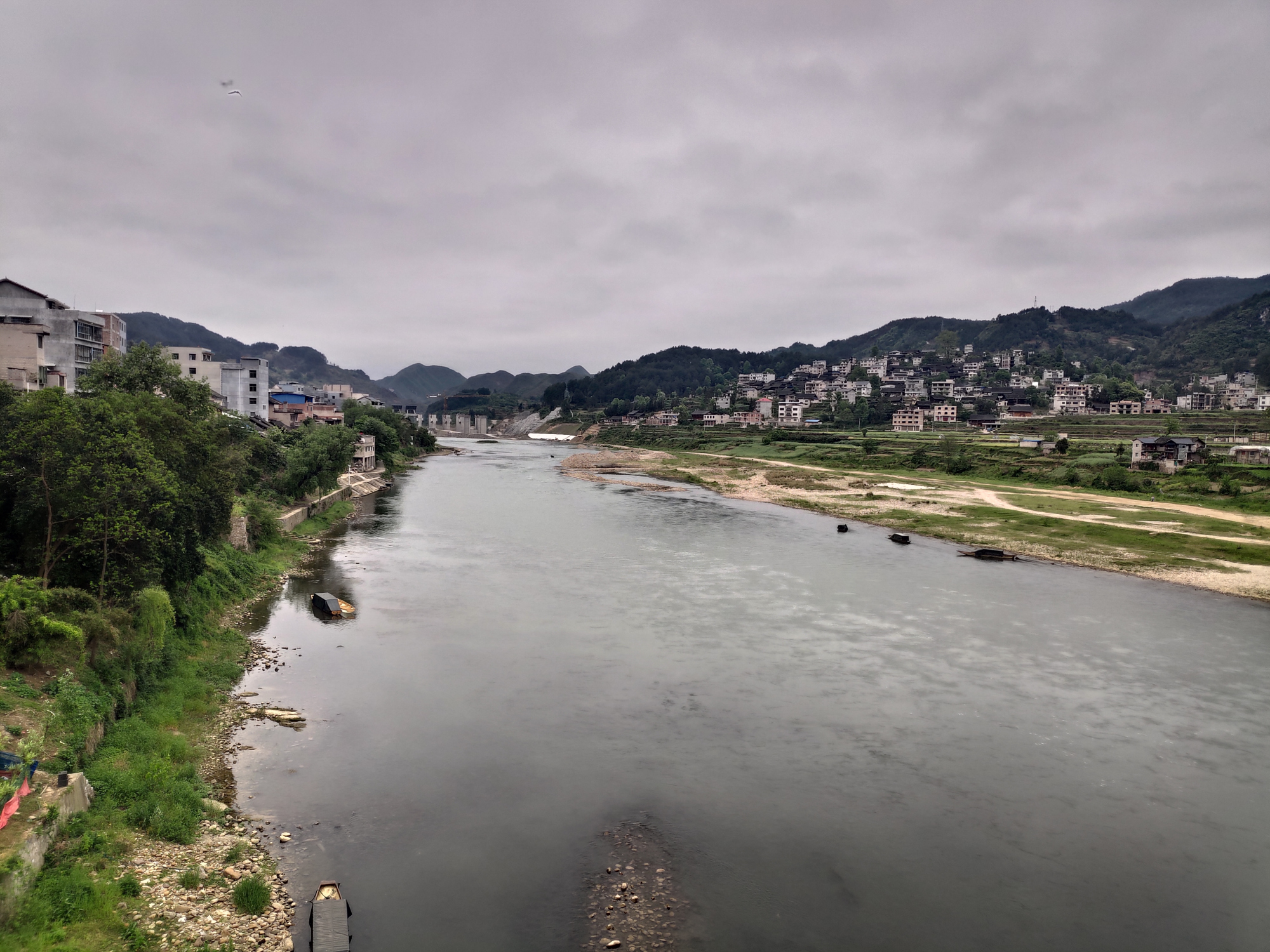 貴州省凱里市旁海鎮風光,被稱為雲貴高原的