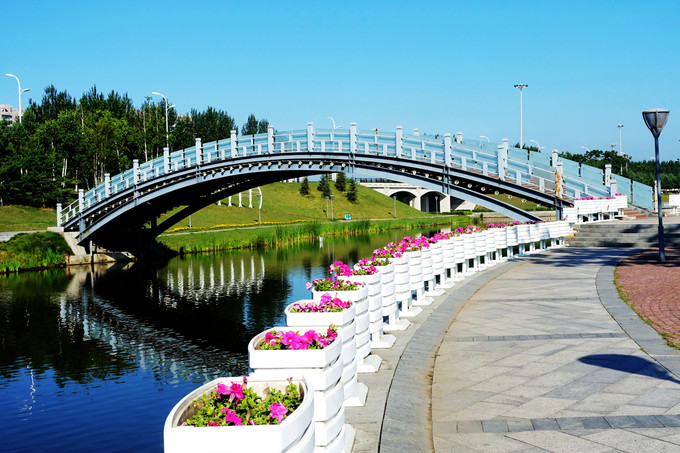 鸡西穆棱河文化广场