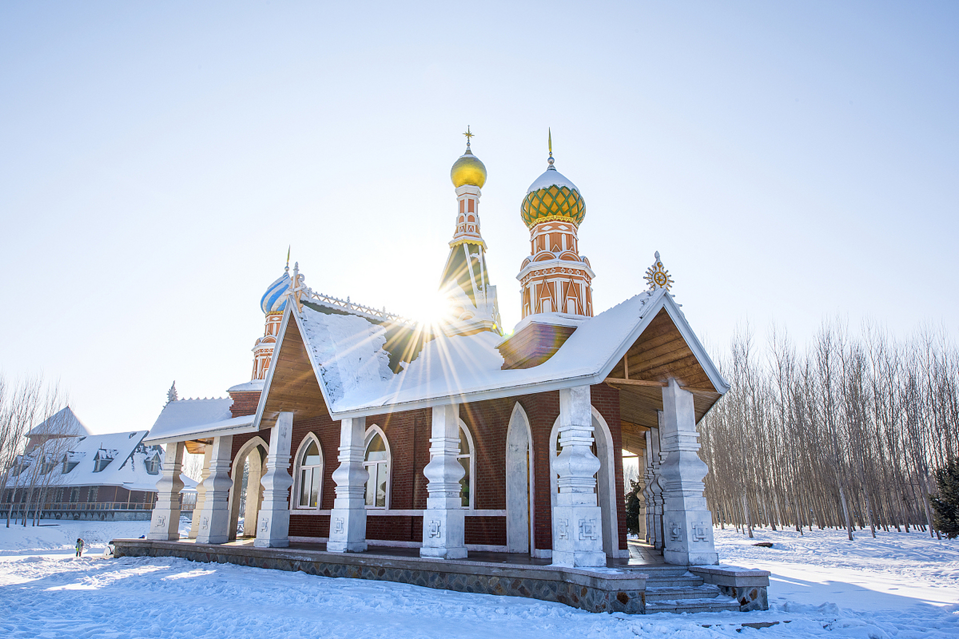 伏尔加庄园:走进这座充满俄罗斯风情的庄园,仿佛穿越到了童话世界.庄