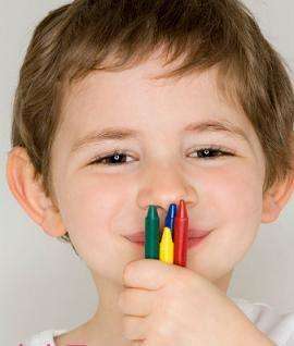 宝宝鼻子有异物怎么办?