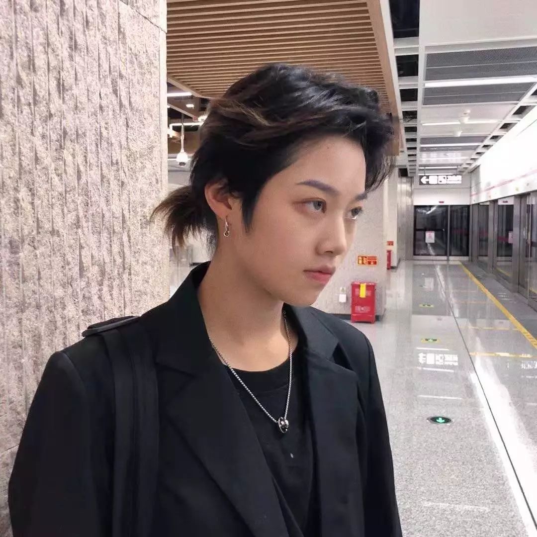 青春大曝光|本期人物李家仪:不会穿搭的旅行博主不是酷酷女孩!