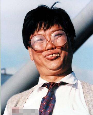 直击!演艺圈大哥大倪敏然追悼会,大小s泪流满面,张惠妹葬礼献唱!