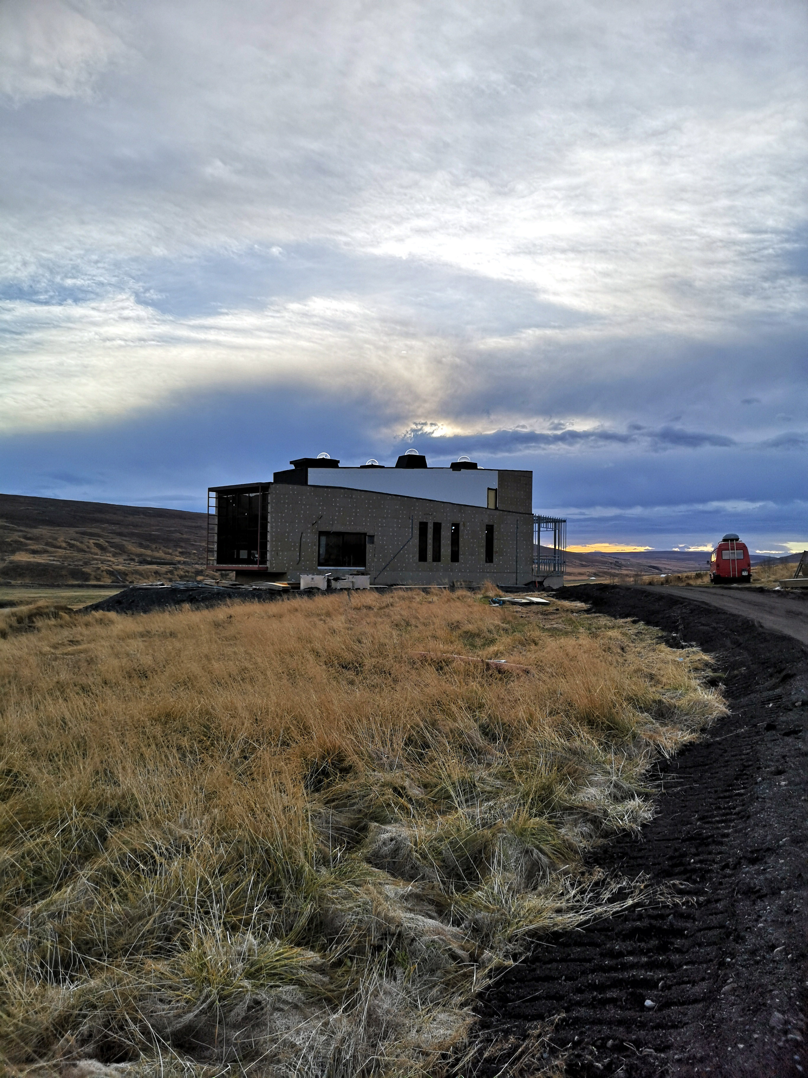 中-冰北极科学考察站正式运行(2)