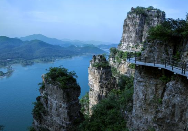 旅游:太行山易水湖,依山傍水景色美不胜收