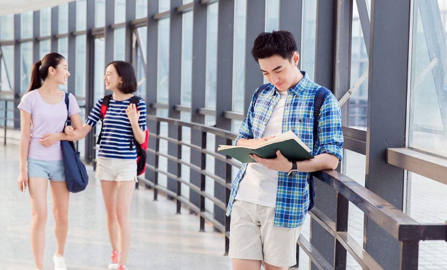 冠丰慧灵学校女生会议内