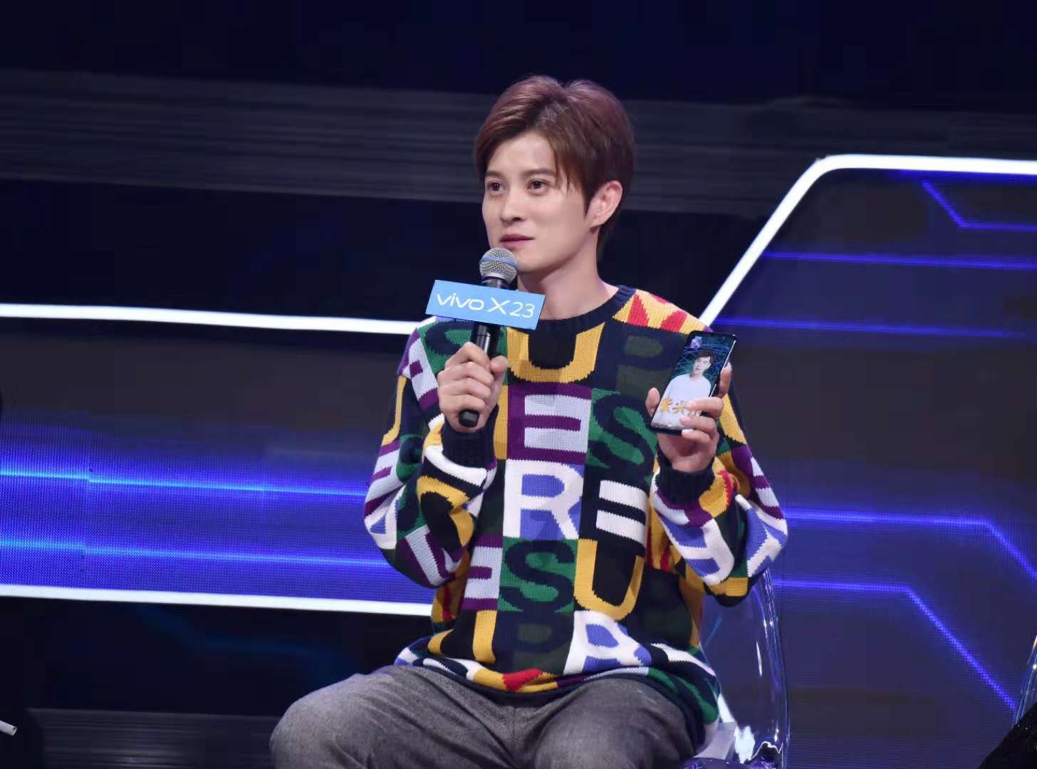 《梦想的声音》泪点再袭 筑梦团mr.q小强感动落泪