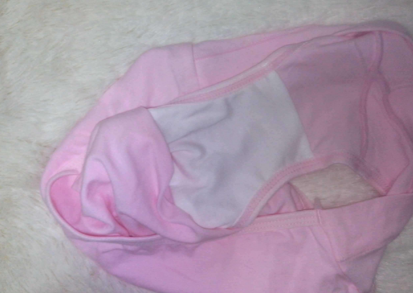 在怀孕期间,如果孕妈内裤上没有这4种现象,说明宝宝发育很好