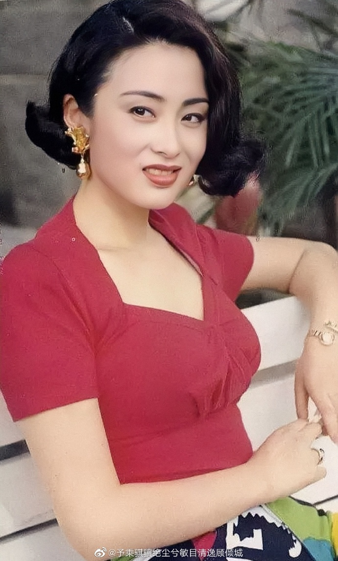 万物皆可云#倚天屠龙记之魔教教主|张敏|1993 白马