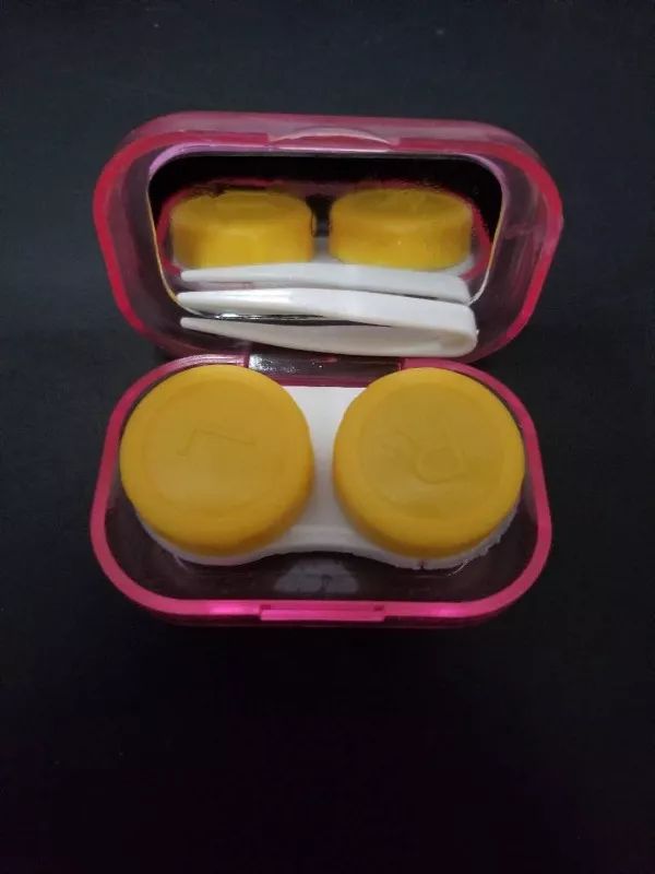 现实版"赌神"真实上演!"隐形眼镜"透视扑克牌是真的!