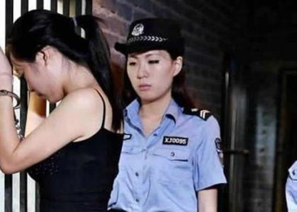 40岁大妈冒充96年少女骗婚骗彩礼,被抓后家里丈夫傻眼