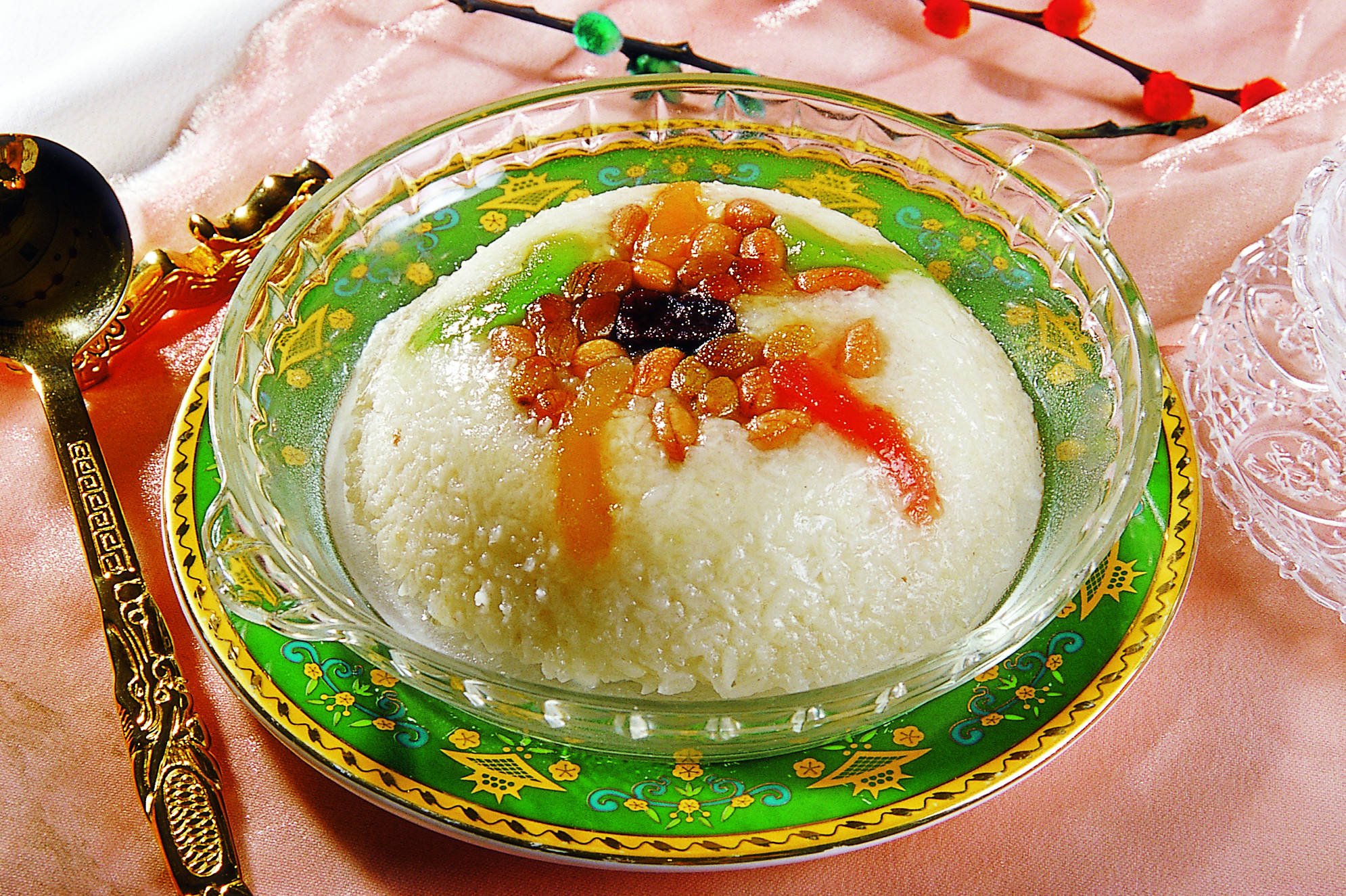 湖南酱麻鸭:是一道湖南益阳的特色名菜.