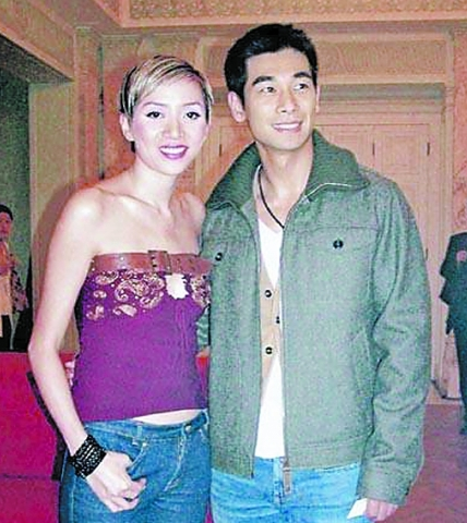 差点成为第二个李连杰,梅艳芳因不能嫁他遗憾,现一家五口很幸福