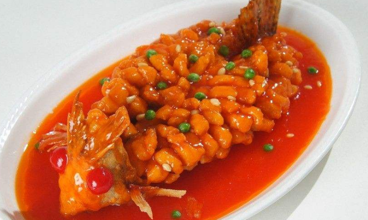 松鼠鳜鱼,美味好吃的传统苏帮菜,让你赞不绝口