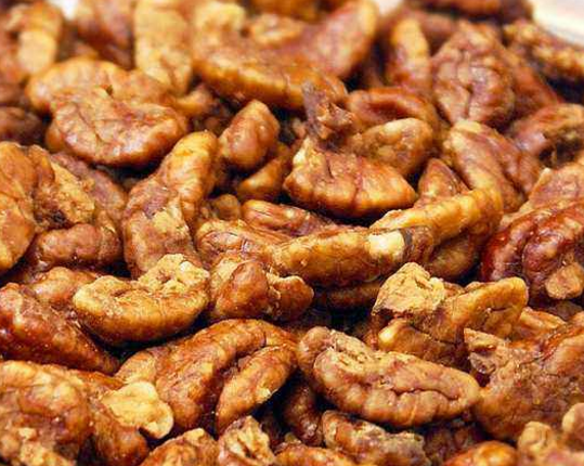 盐焗核桃,健康又美味,制作方法很简单,快来学学吧!