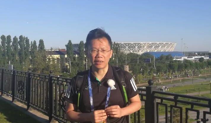 央视女排解说员洪钢,暗讽朱婷,反对鹰眼,改名字,哪个最难接受