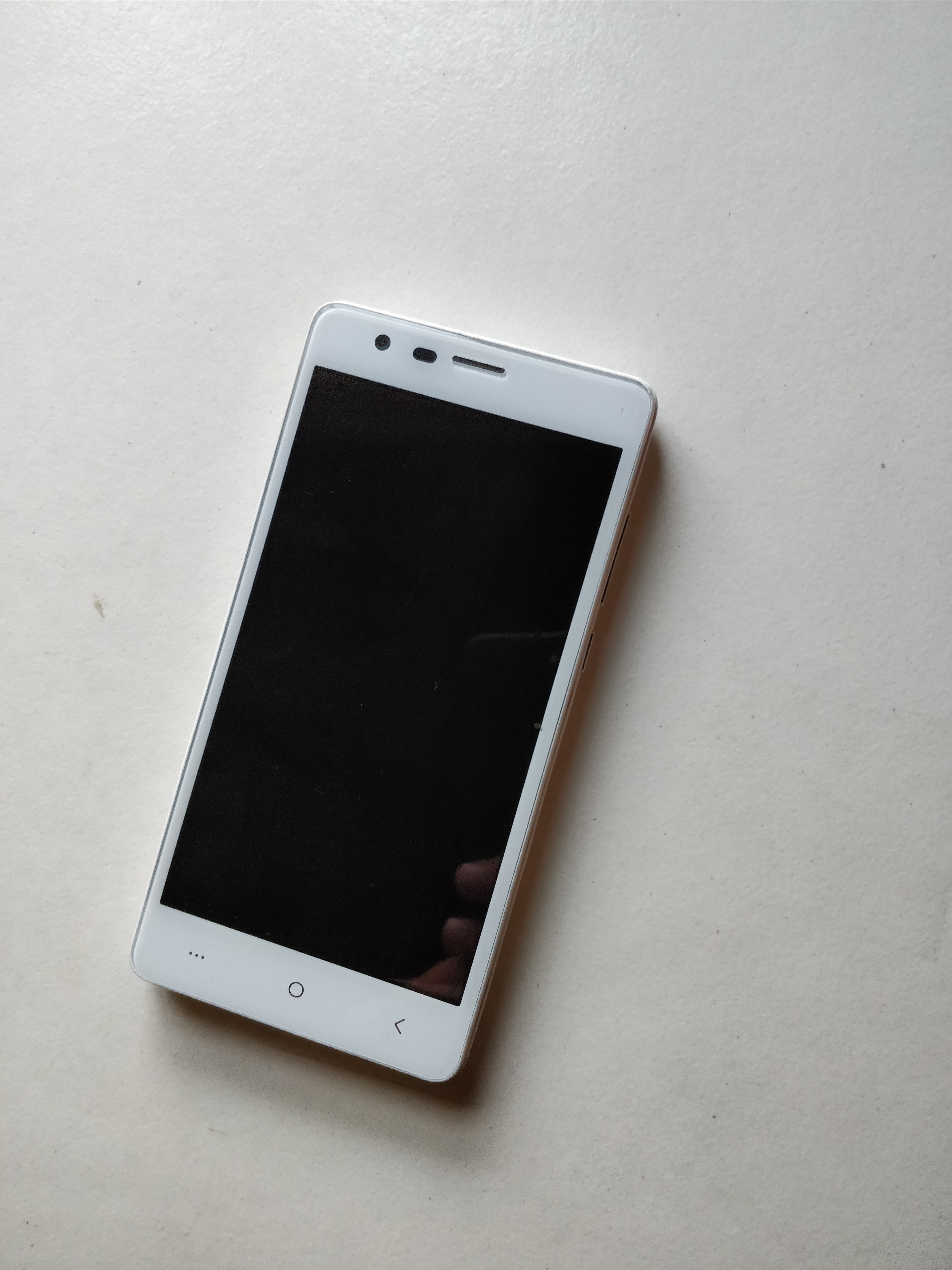 不常见的手机——乐丰手机,上手简单体验