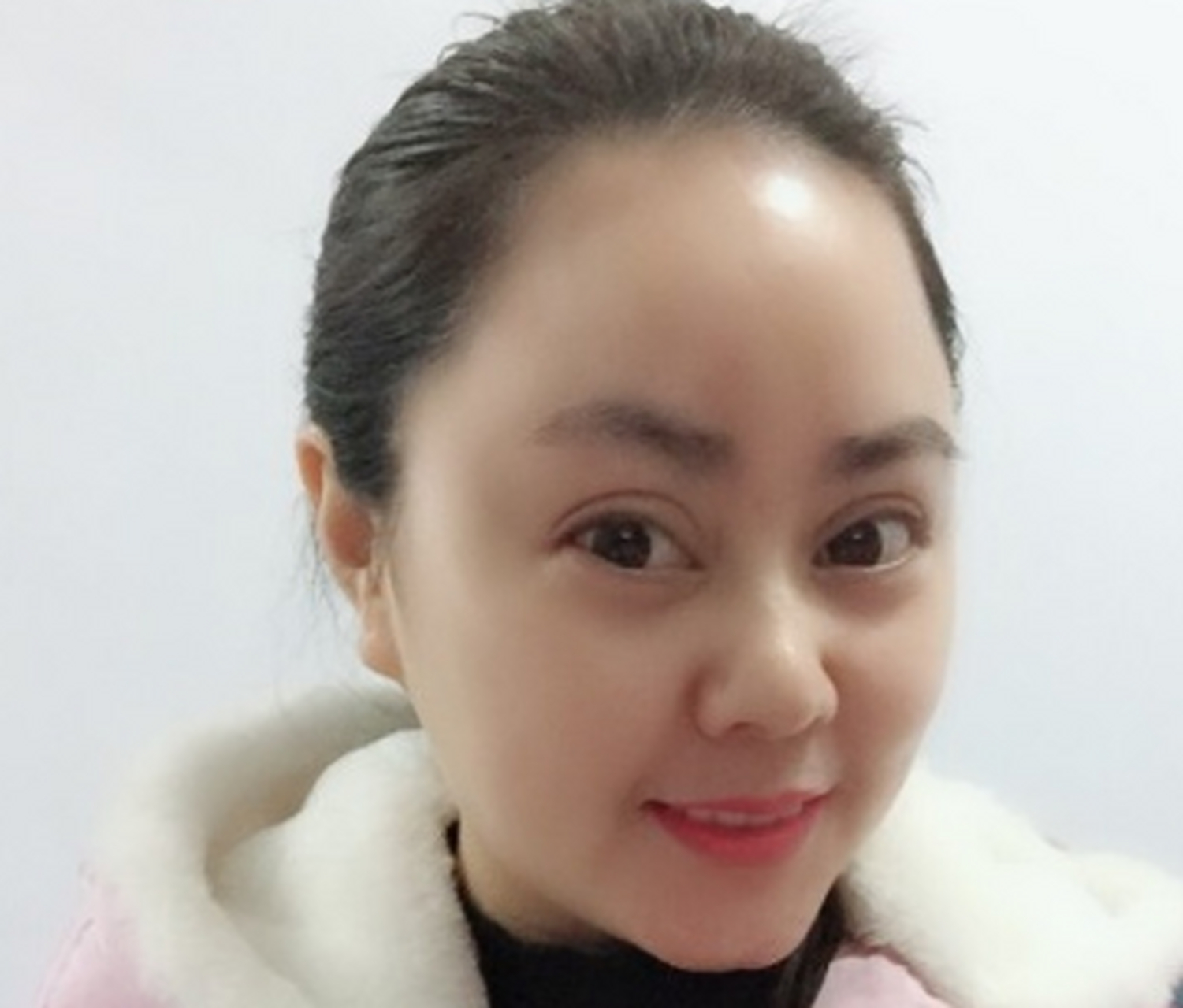 印堂发红(印堂发红面相)
