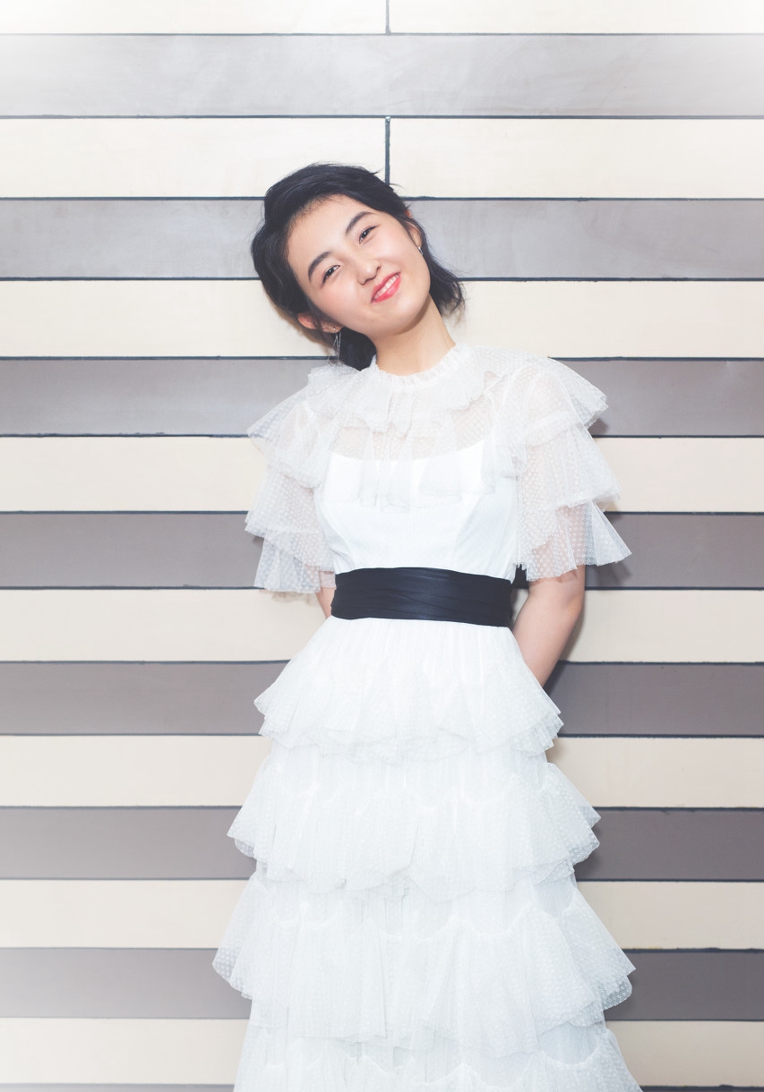 明星美照,图一张子枫真是太可爱了,满满的少女气息!