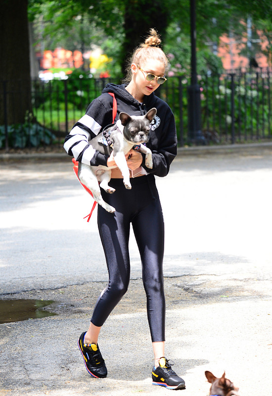 羡慕章台杨柳的女士衣橱,那么这套爆款搭配,可不能少,成长一直在发生