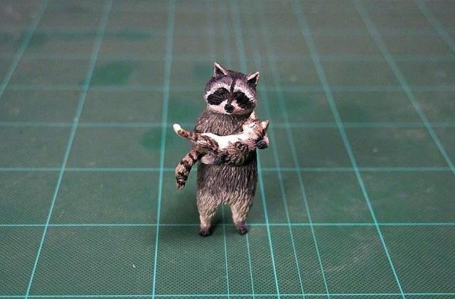 日本网友吐槽:这猫都"发芽"了,让我们把它做成手办吧