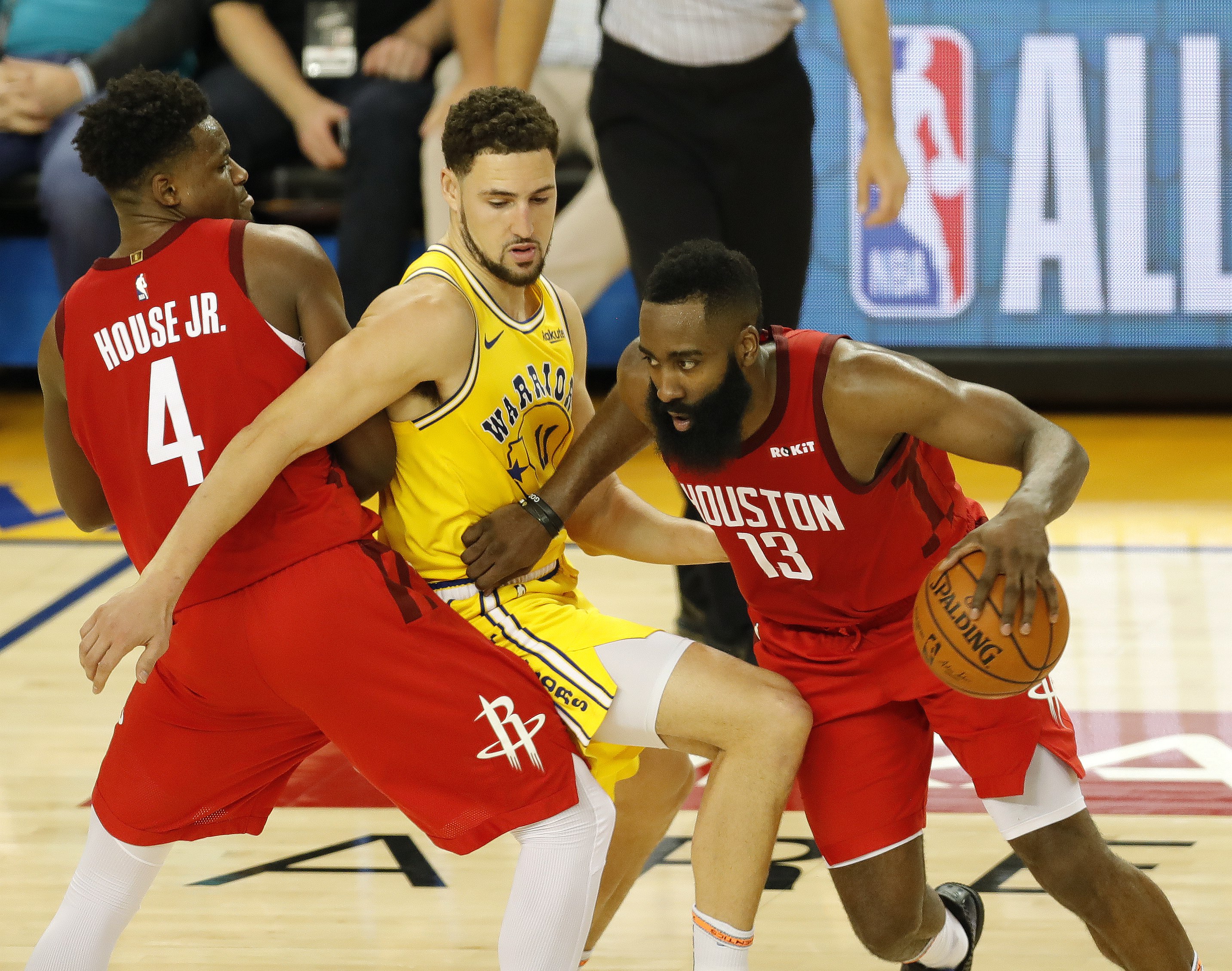 篮球——nba:火箭胜勇士