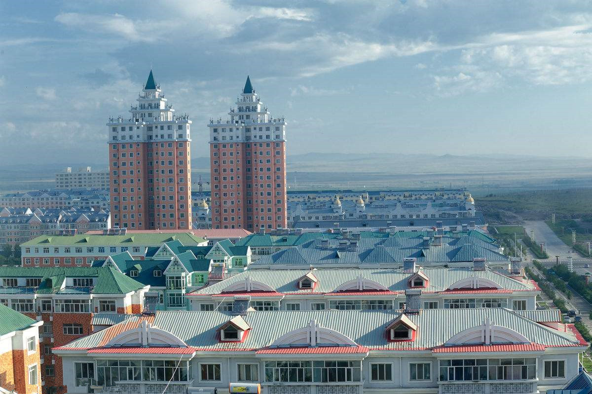 反观同时期的后贝加尔斯克,似乎被悄然的偷走了20年,因为这里的变化与