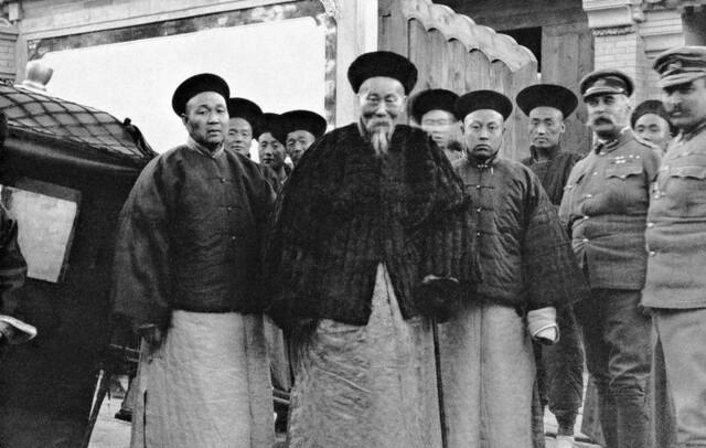 清政府腐败无能,多个岛屿"拱手让人",李鸿章:中日将成为世仇