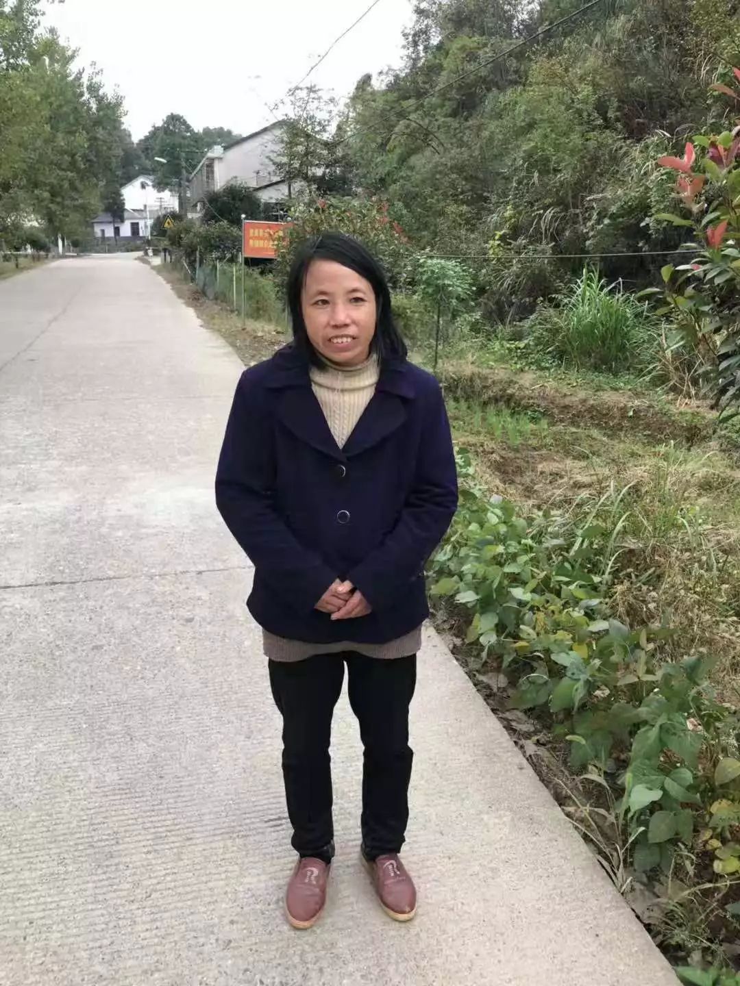 一女子流落在平江,朋友圈谁认识?