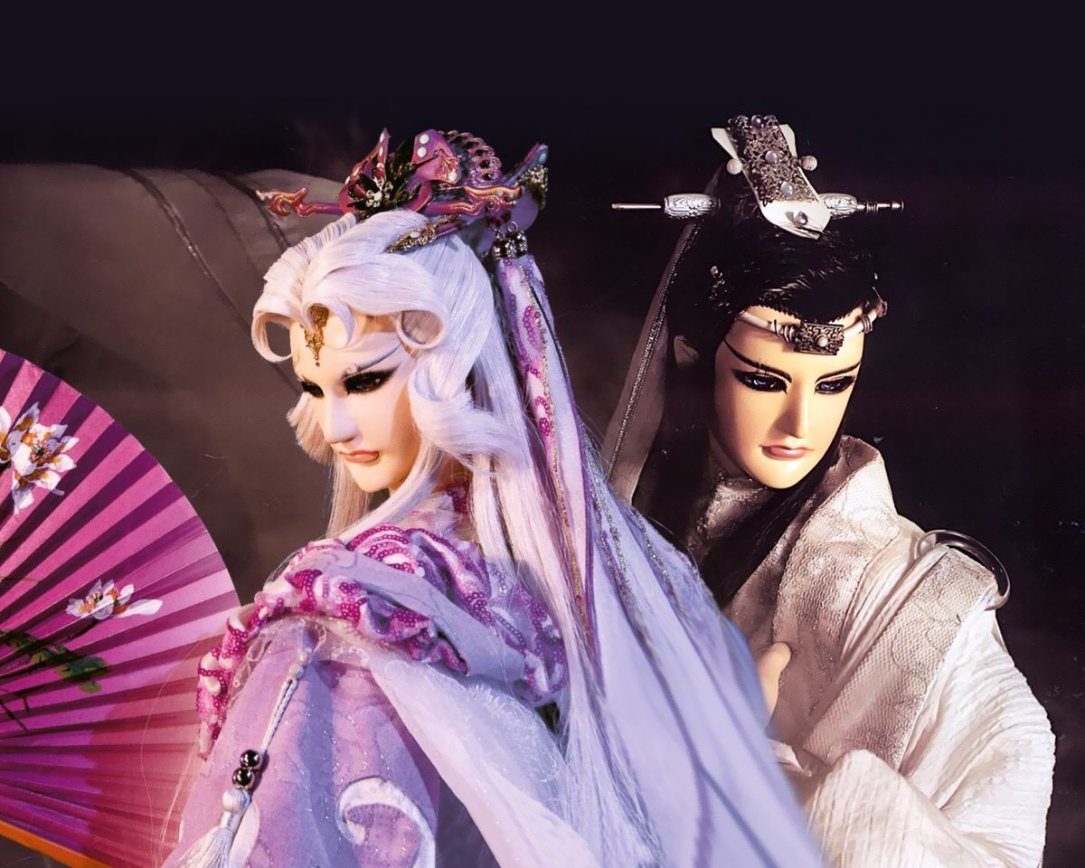 霹雳(素还真)金光(史艳文 ) 说到布袋戏,不得不说霹雳布袋戏,现今除了