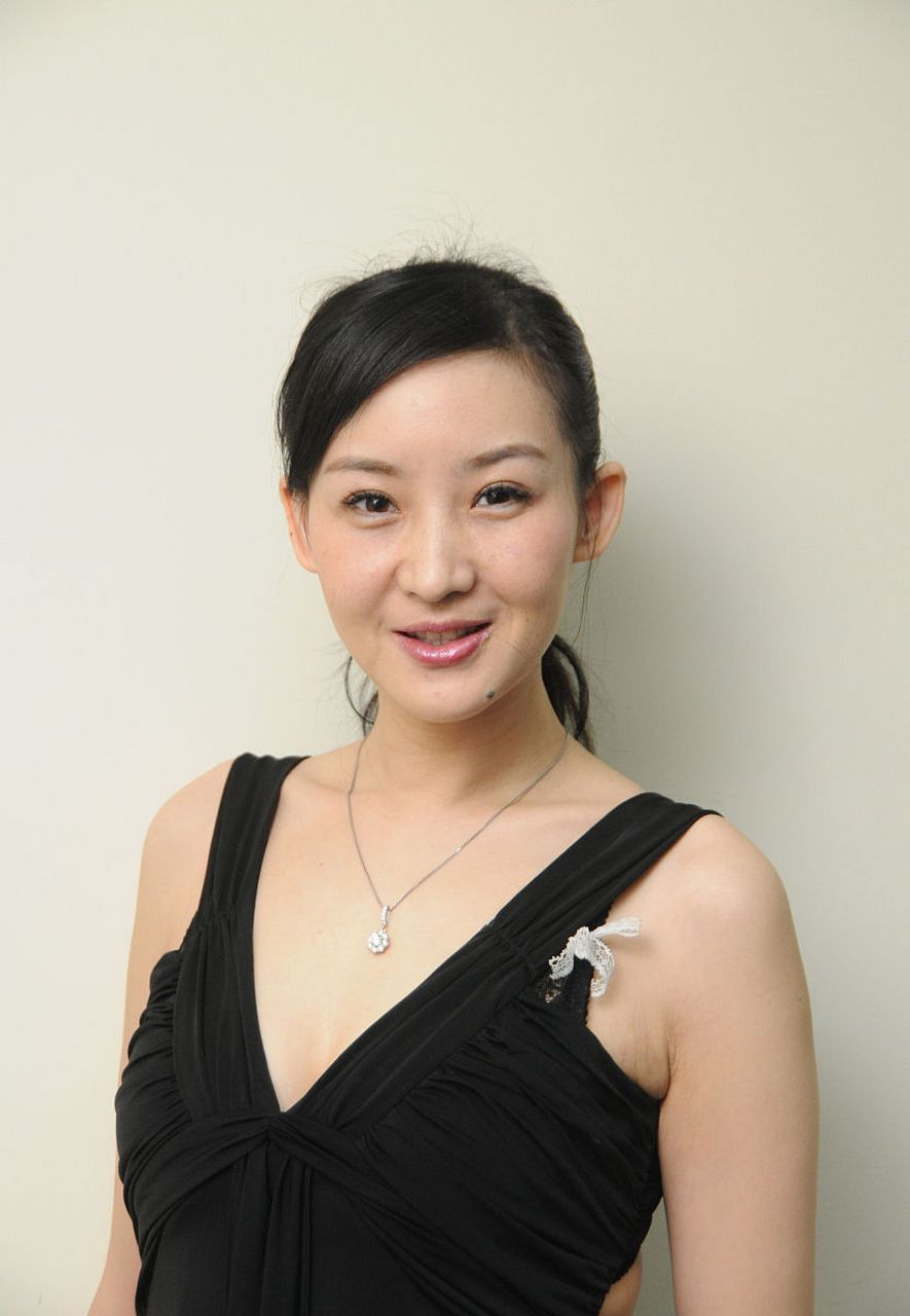 标题:演员买红妹:首登春晚一夜成名,闪婚孙楠惨遭抛弃,如今她怎样了