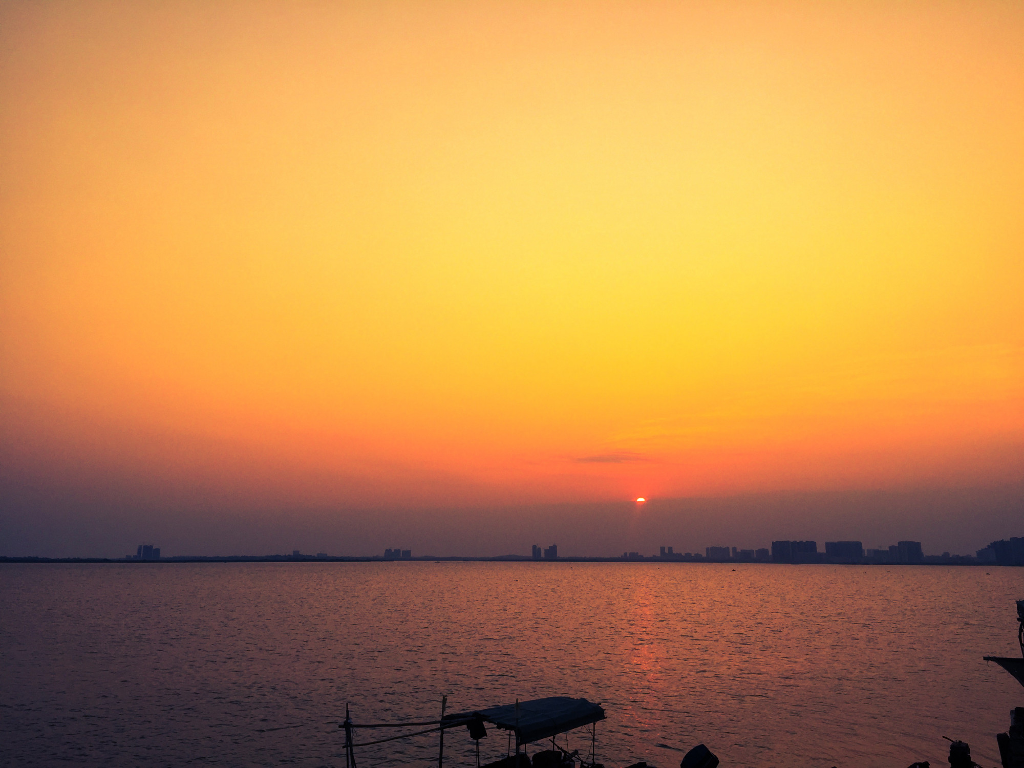 落日余晖,夕阳西下