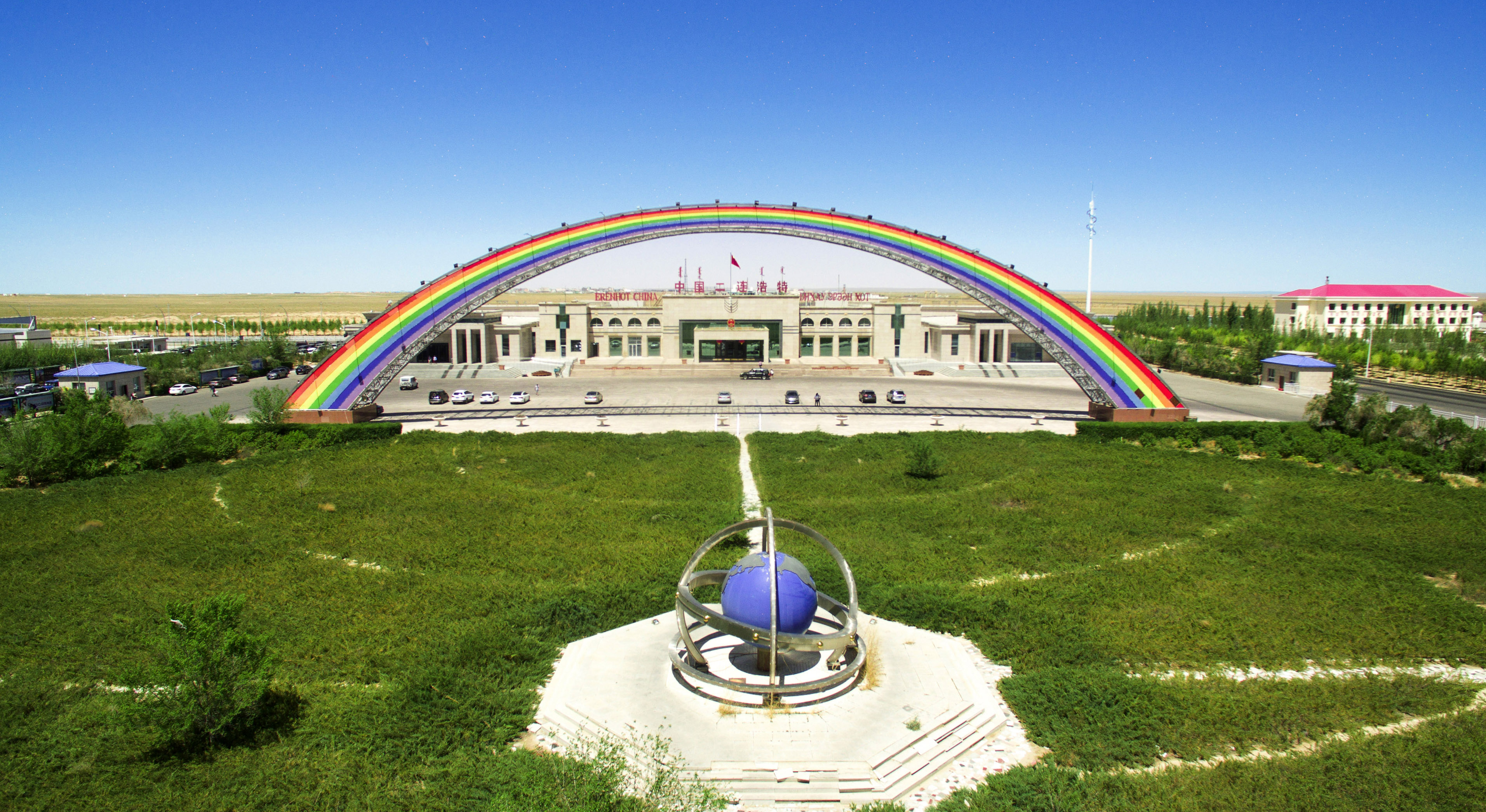 二连浩特:从明清小驿站变身北国"明珠新城"(1)