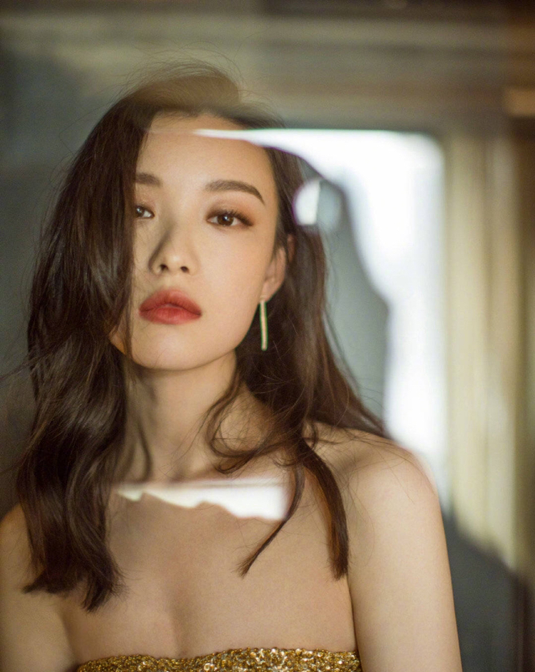 不允许还有人没看过这组照片倪妮穿裙子荡秋千 这个女人也太美了