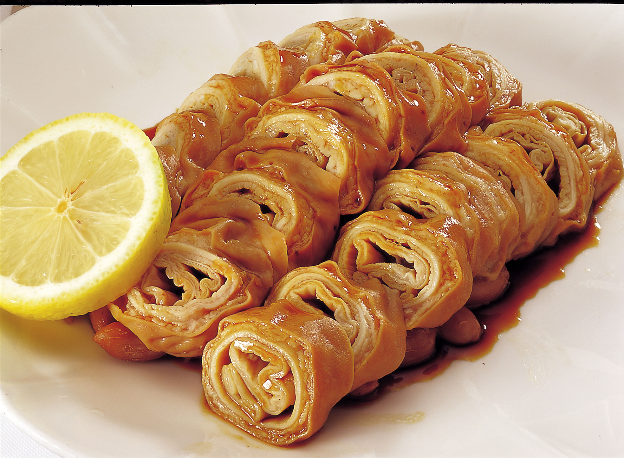 卤水鹅肾:鹅肉的味道最适合下酒,非常鲜美