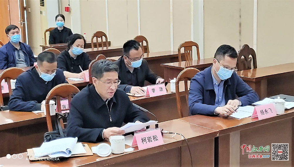 寻乌县委书记柯岩松在全国供销合作社扶贫工作电视电话会议上作典型