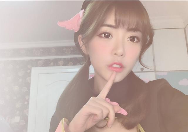 过气主播西卡怒喷斗鱼当红女主播!她到底做了什么?