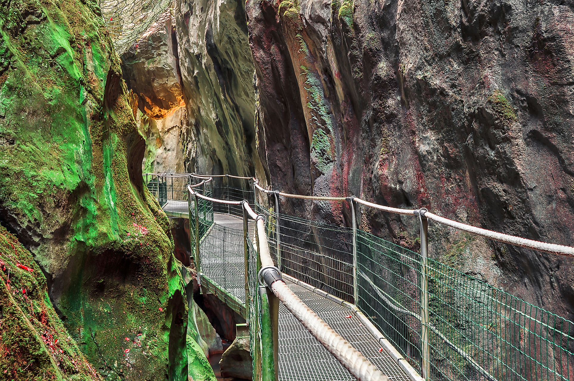 南浦溪风景区中的三重漈景区,宛如大自然的秘境,隐藏着无数的惊喜.
